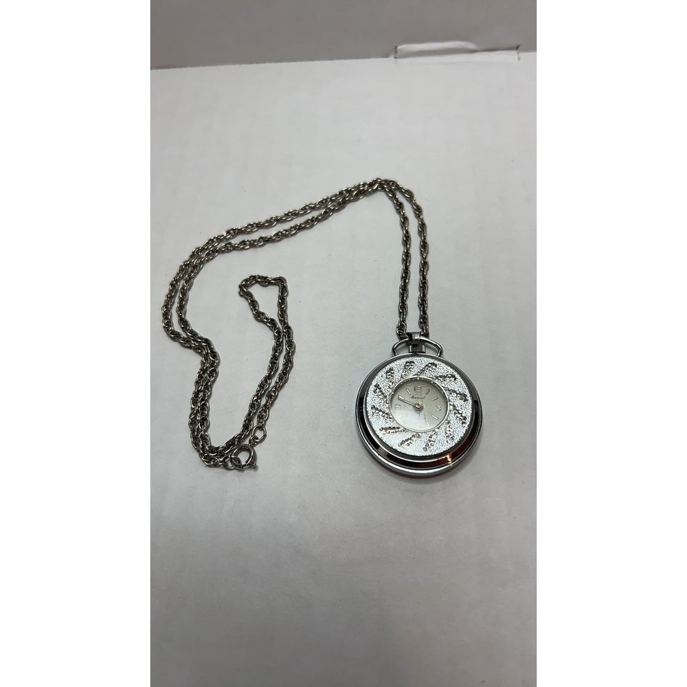 Vintage Silver Tone Pocket Watch Pendant Necklace